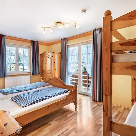 Josenhof Pensión 3*