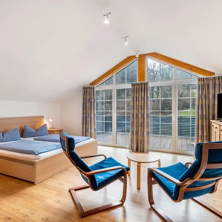 Pensión Josenhof 3*